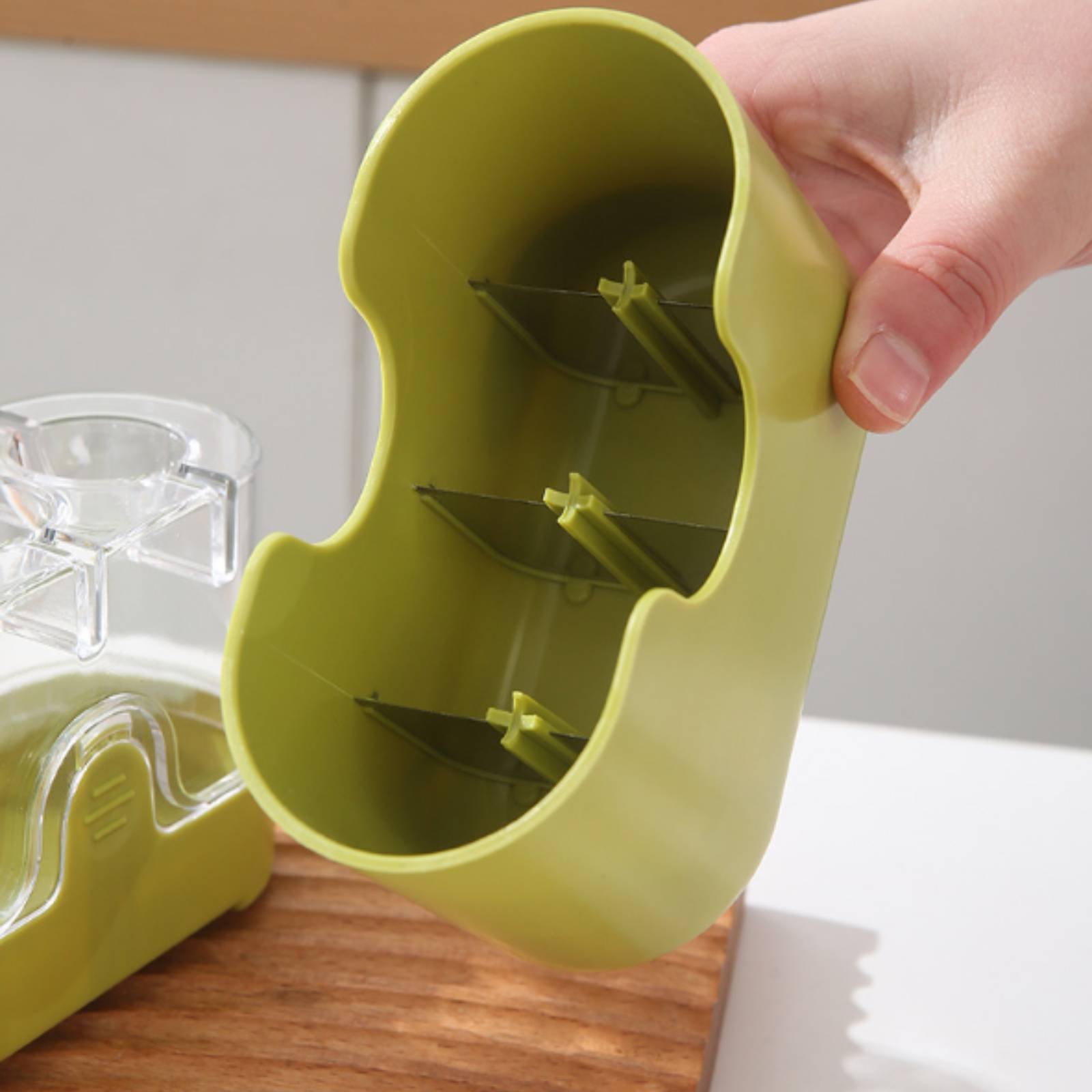 Kitchen Gadgets Vegetable Cutter - 2-in-1 Cherry Pitter and Cutter Food-Grade